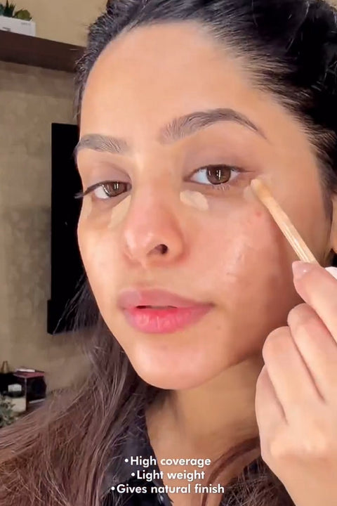 Apply a thin layer of concealer.